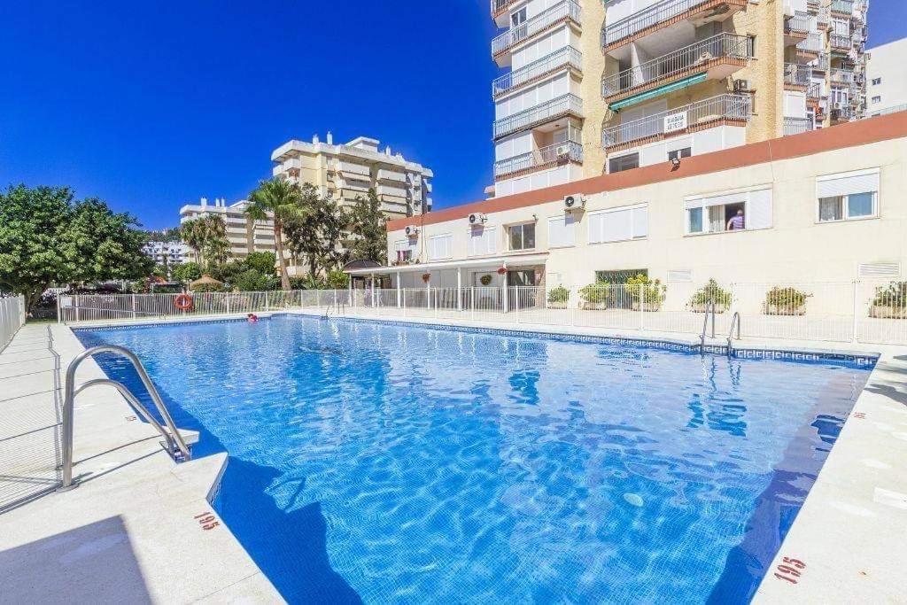 Nice And Cozy Studio At The Beachfront Benalmadena Ngoại thất bức ảnh